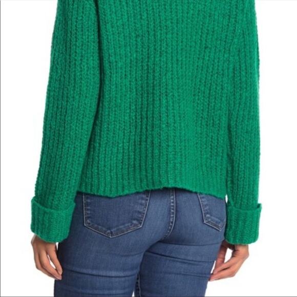 Abound Green Golf and Gray Sweater Set - Picture 8 of 12